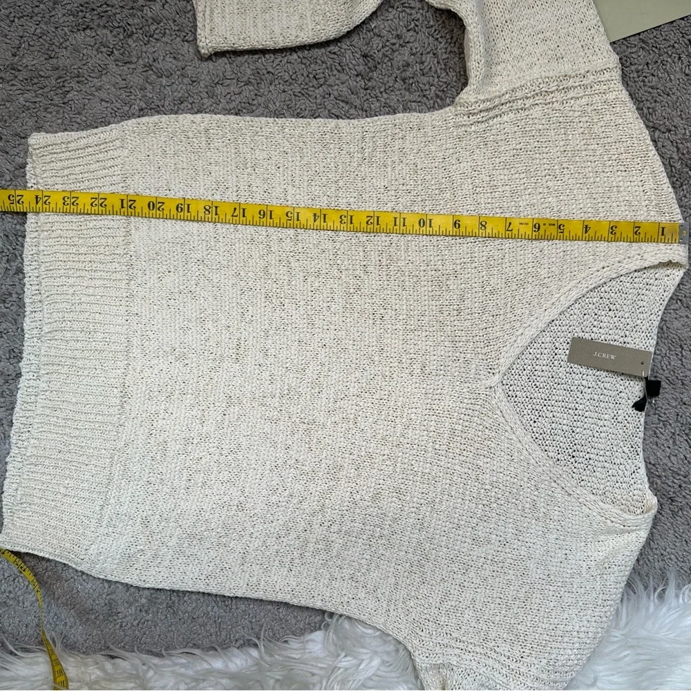 Nwt J.Crew Cream V-Neck‎ Lightweight Knit Sweater | Relaxed Fit | Size M